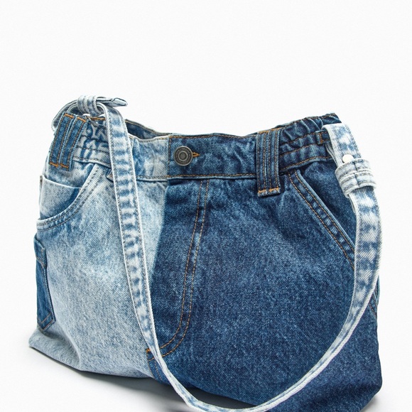 ZARA PATCHWORK DENIM BUCKET BAG - Picture 2 of 7